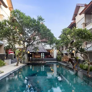 Hotel Fourteen Roses, Legian