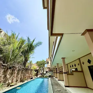 Taxa Raya Legian